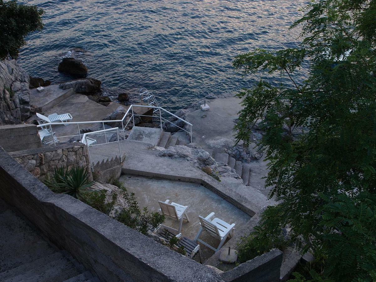 Apartments Bajo - Free Parking Dubrovnik Exterior photo